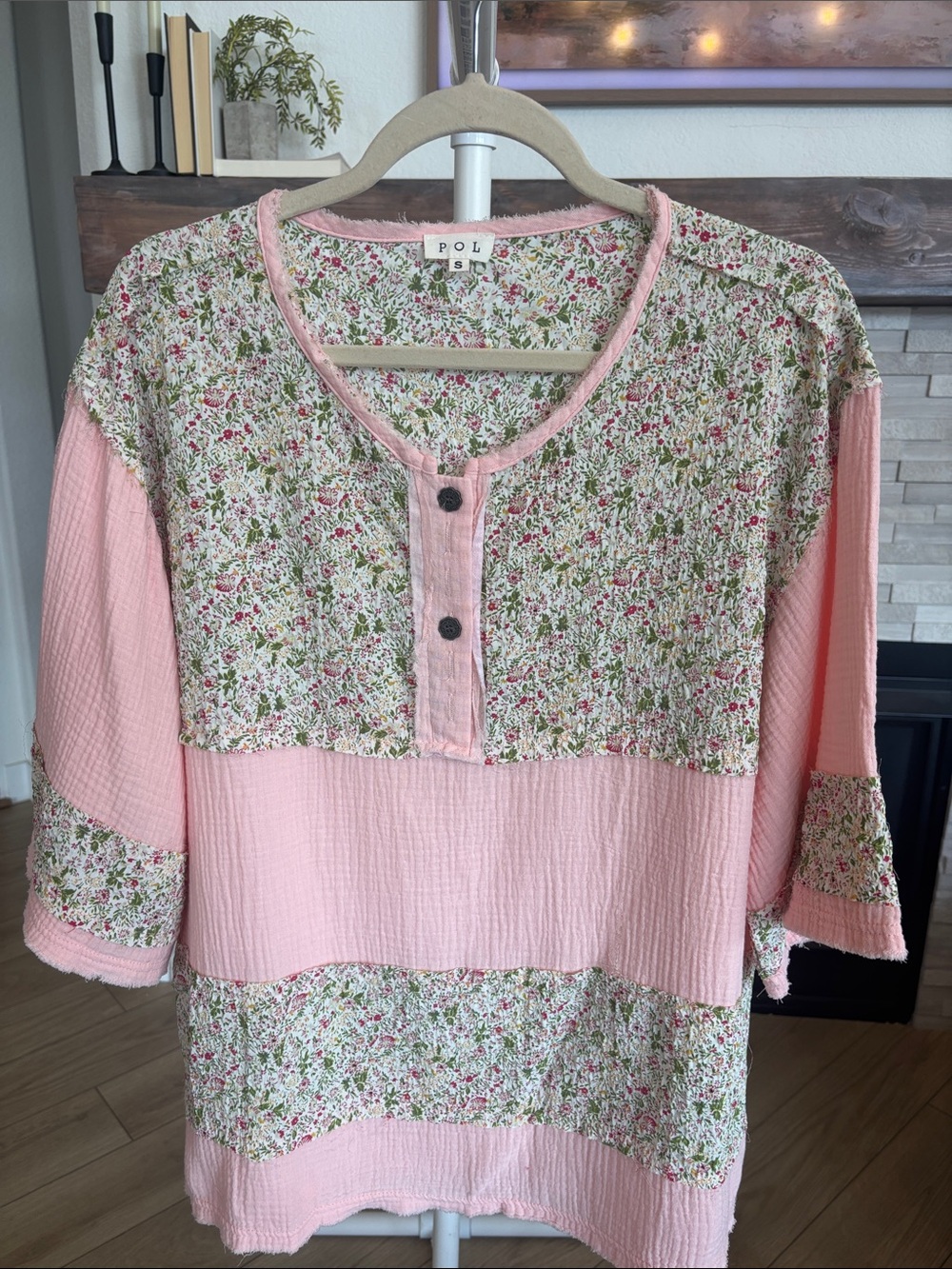 NEW POL Pink Floral-Panel Gauze Tunic